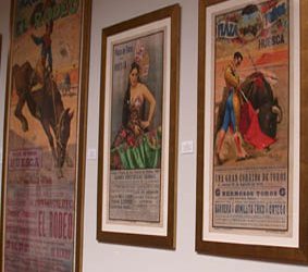 Exposición taurina con la presencia de ramón acín